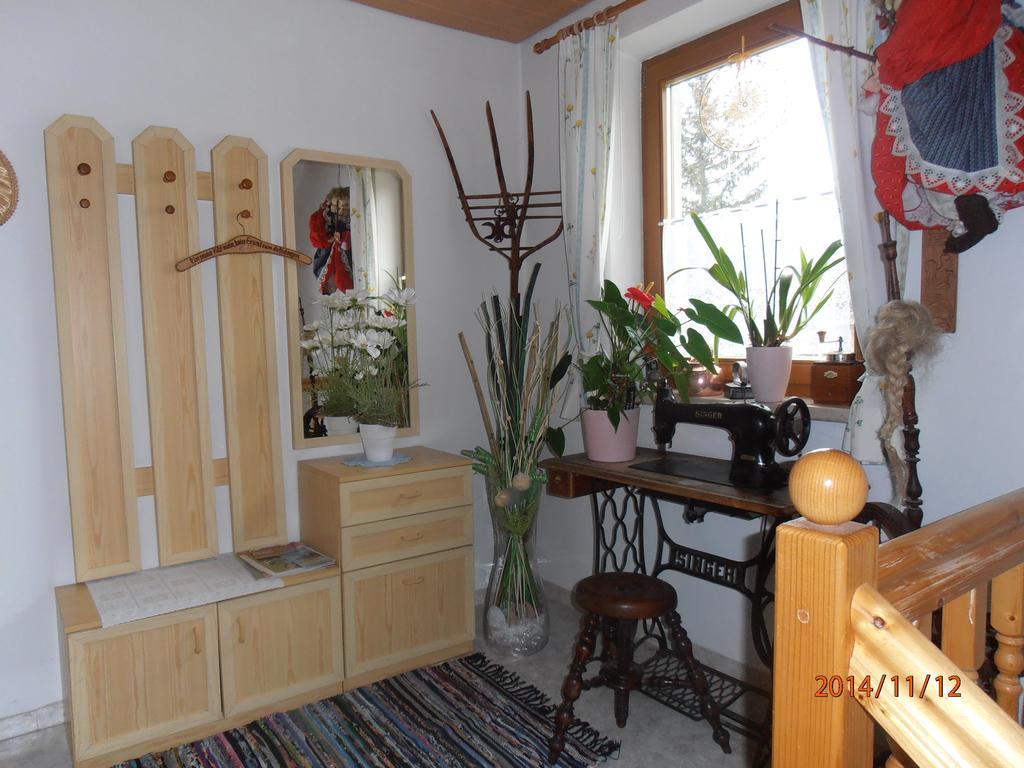 Ferienhaus Andrae Hermagor-Pressegger See Pokoj fotografie